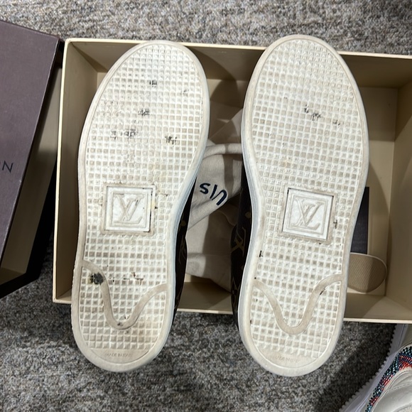 Louis Vuitton Front Row Sneaker size 34.5 - Picture 5 of 8
